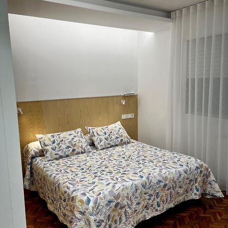 Hostal Charo II Saint-Jacques-de-Compostelle Extérieur photo