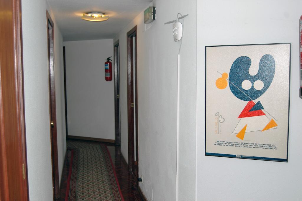 Hostal Charo II Saint-Jacques-de-Compostelle Chambre photo