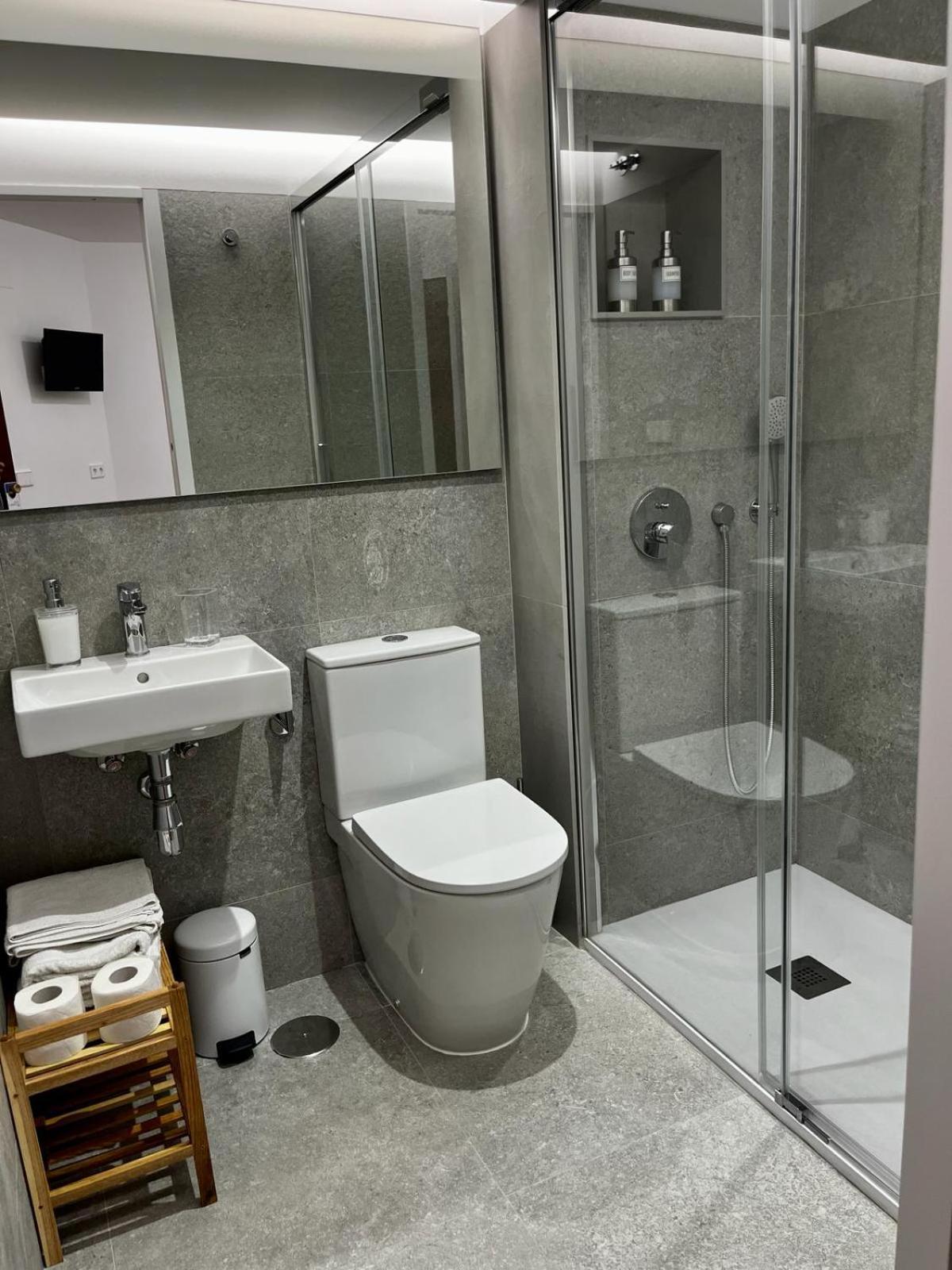 Hostal Charo II Saint-Jacques-de-Compostelle Extérieur photo