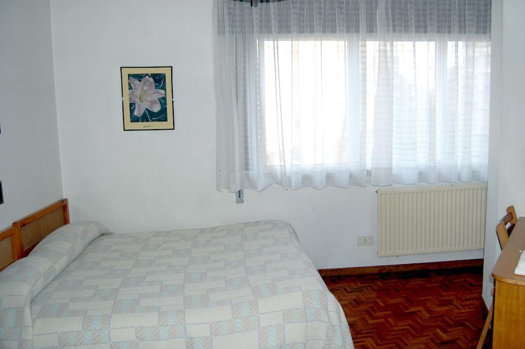 Hostal Charo II Saint-Jacques-de-Compostelle Chambre photo