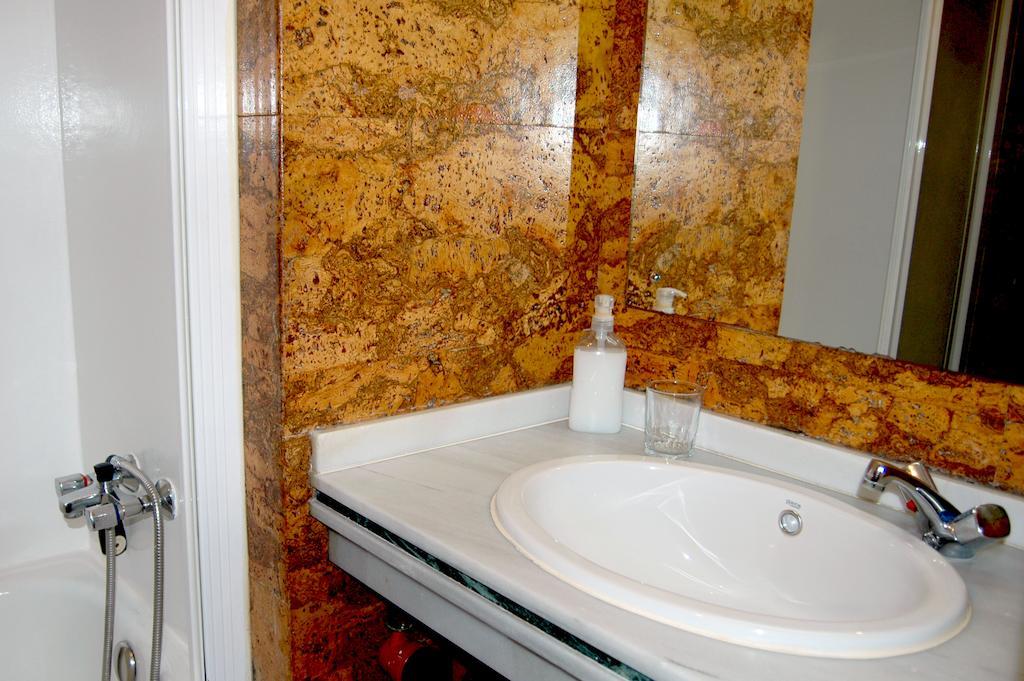 Hostal Charo II Saint-Jacques-de-Compostelle Chambre photo